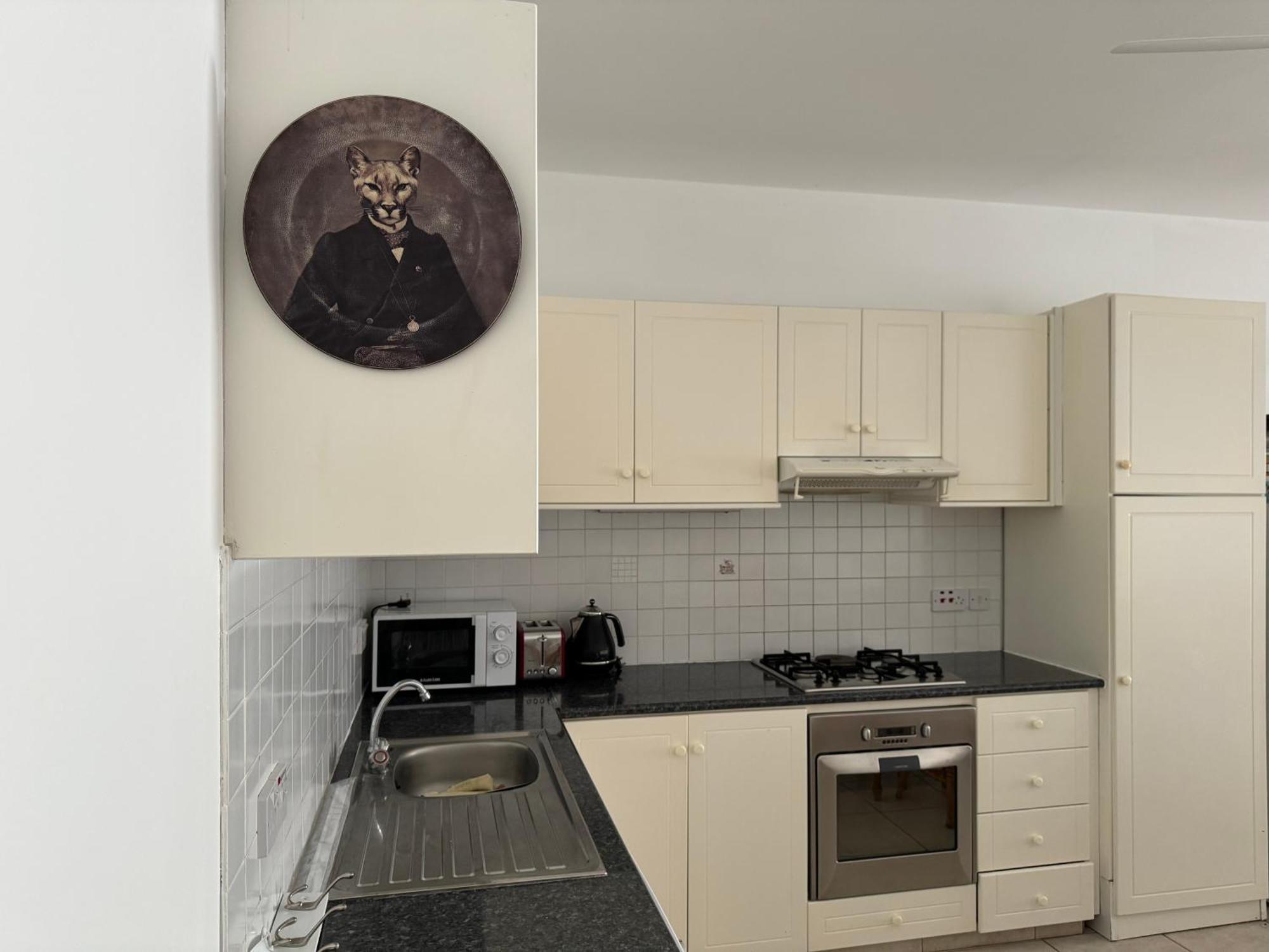Cozy 2-bd Ap Near The Sea! Апартаменты Пафос